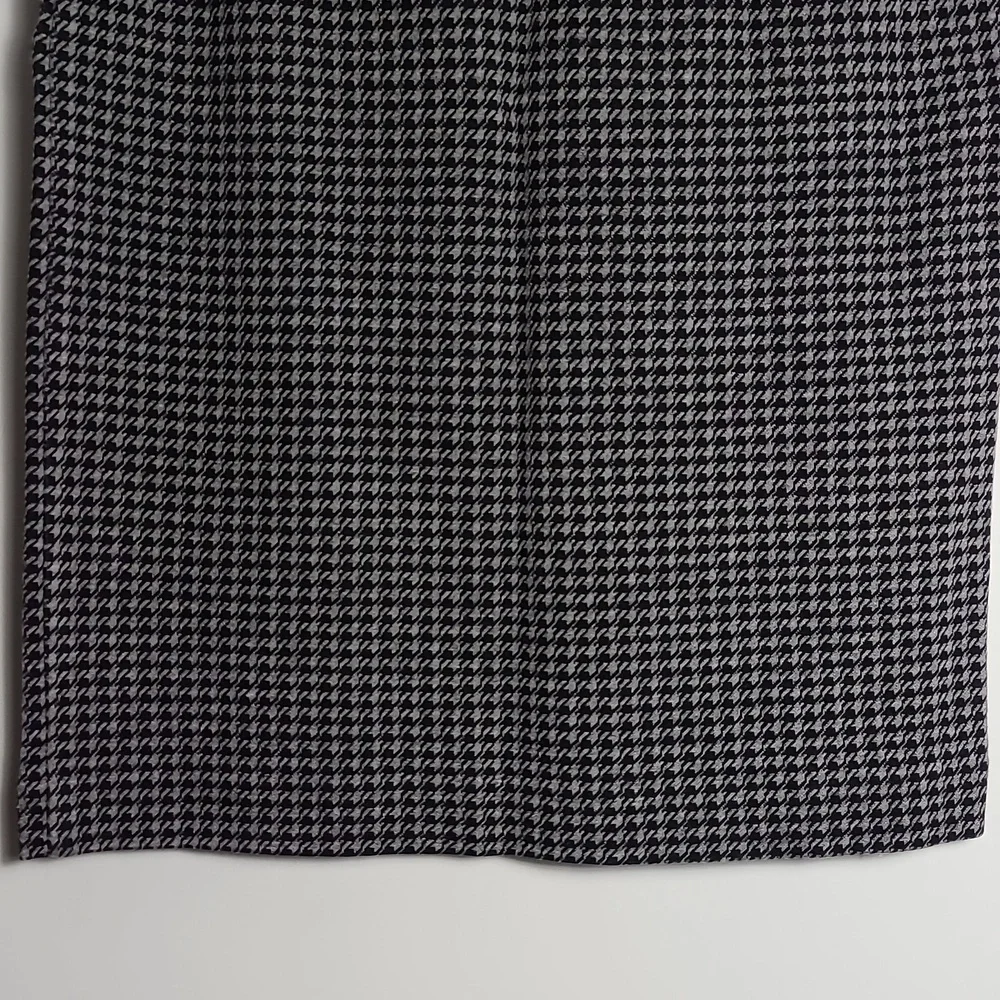 J. JILL Faux Wrap Ponte Knit Houndstooth Short Pencil Skirt Size Small